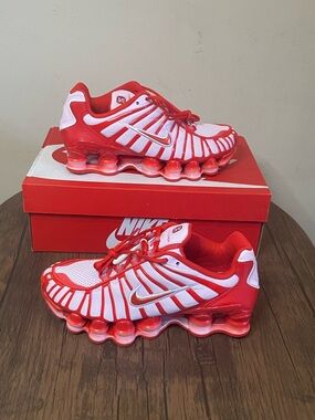 Nike Red and White Shox Ti Athletic Sneakers Kids 5y IQ5090-663